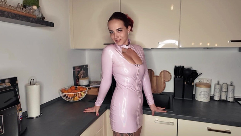 Nina Devil: Moje nejžhavější video dosud je živě!