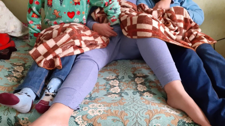 Lesbian-illusion: My Girlfriend's Stepsister Jerked Me off While the Three of...