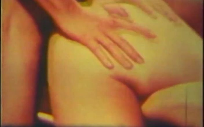 Vintage megastore: 1960스의 섹스 미친 창녀 - 풀 HD로 영화 다시 스타일링