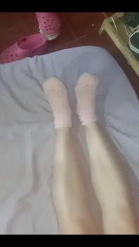 Medi Shows Her Feet in Short Socks and Her Tail