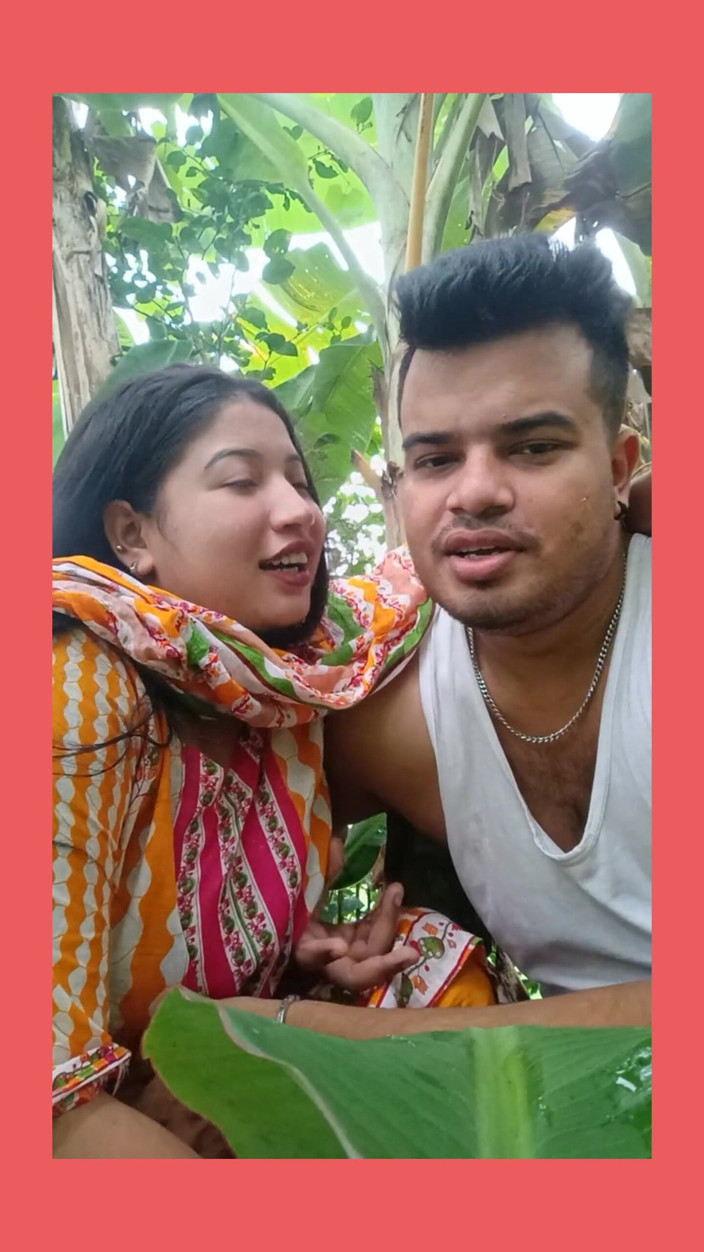 Tanyixxx: Desi Couple Music Video