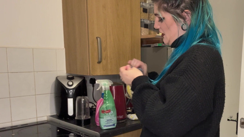 EeveeXo: Annoyed Maid Butt Cleaning