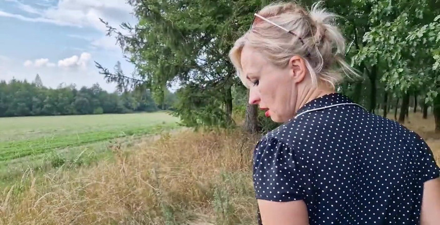 Wanilianna: Wanilianna Invades Czechia