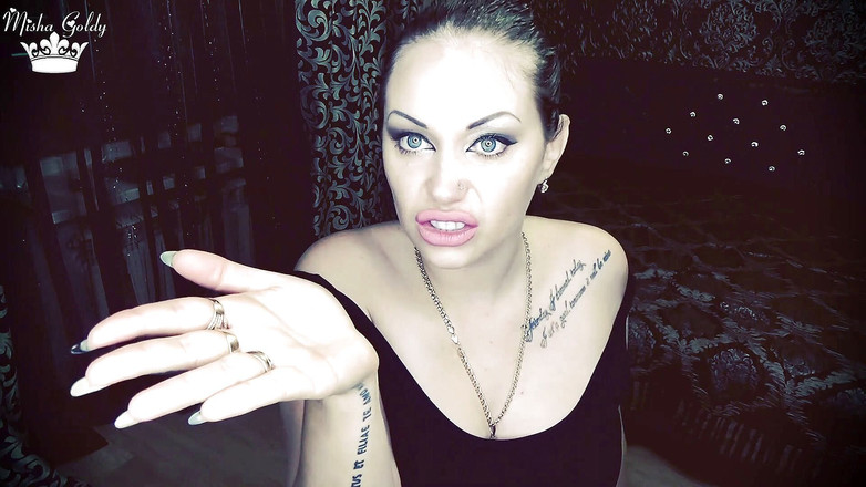 Goddess Misha Goldy: En karanlık sırrın - gizli bir yarak sevgilisini e-postayla gönder