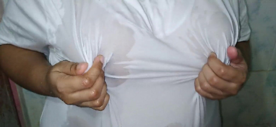 Aria Mia: Tette enormi hot fidanzata