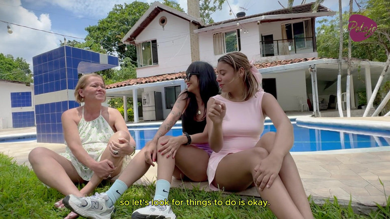 Pelaje mix: 우리의 계모는 백만 달러에 대한 시오후키 대회에서 우승하는 방법을 우리에게 가르친다.