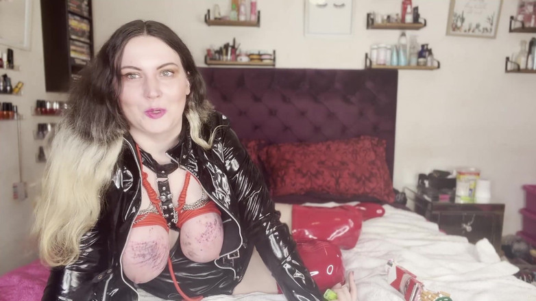 MissFFW: Bayan ffw biraz ağır kendi meme esaretinde şımartıyor