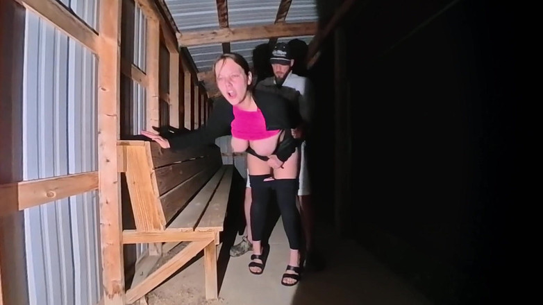 Mya Lane: Hinterhältiger sex im park und grober missionarsfick