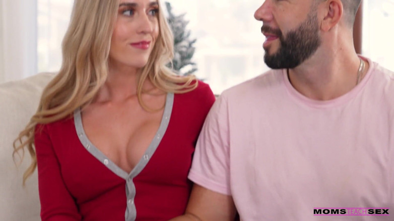 Moms teach sex: Giving Them Every Inch of My Christmas Spirit - S20 E10