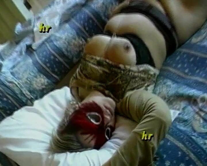 Hans Rolly: Chúng được thâm nhập trong phim