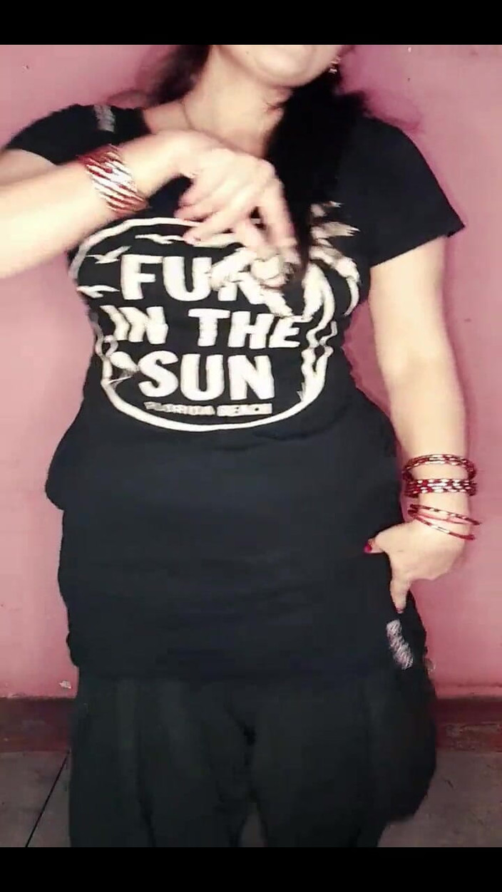 Pujaprem indian: Puja Bogel Tarian