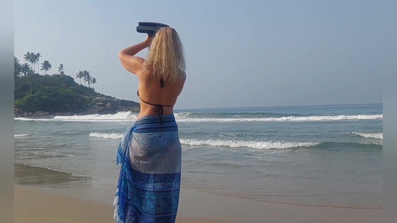 Selena701: Amateur Blonde Mature Wife Enjoys Naked Stretching and Sex