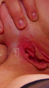 Lovely babe gets anally screwed