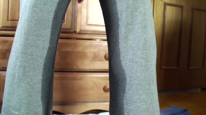 Carol Cox - The Original Internet Porn Star: Carol Cox wets her sweats ;)