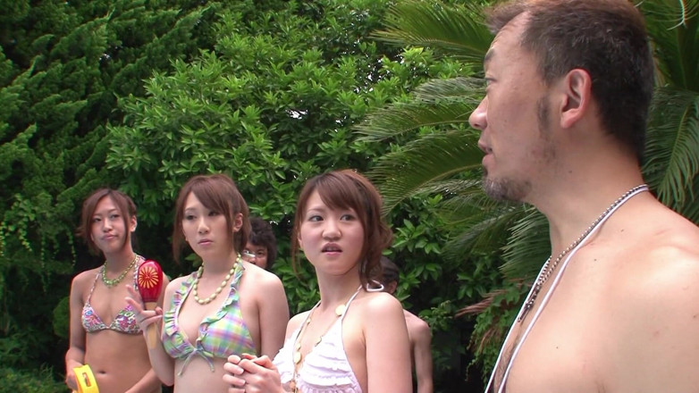 Slamming Asian Orgies: Asian girls want some hot stuff outdoors