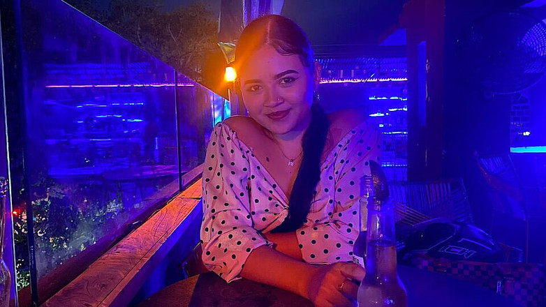 Yohamedi: Turista scopa una donna colombiana dopo averla incontrata ad una...