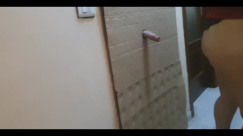 Holycandy: 자지를 빠는 아랍