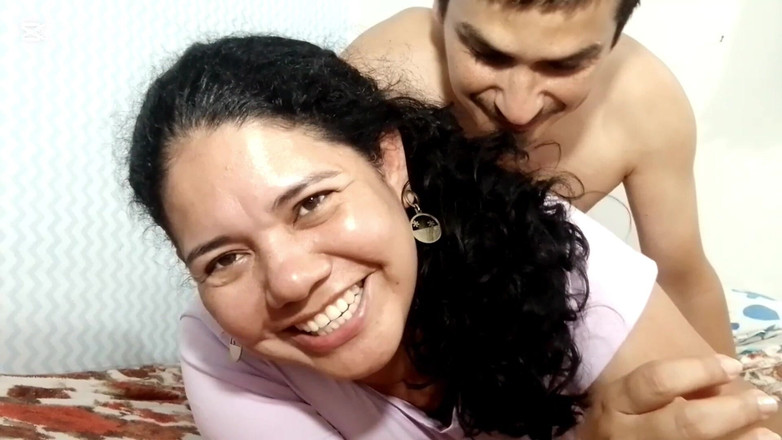 Valkyrieandluigy: Teman wanita miang deepthroat