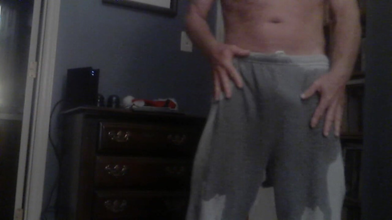 RobertLacrosse: I Piss in My Sweats so Wet They Have to...