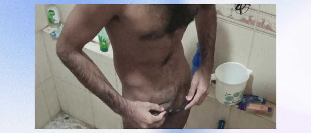 Brijesh 270: Отчим случайно ошибочно ошибает пасынок за жену, оставив его задницу открытой и полную кучу кримпая