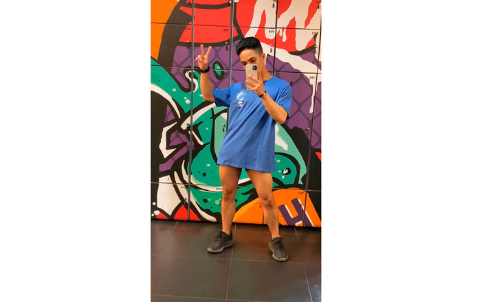 aodaboy: Bergambar di hadapan cermin