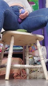 Hump in Heels and Jeans