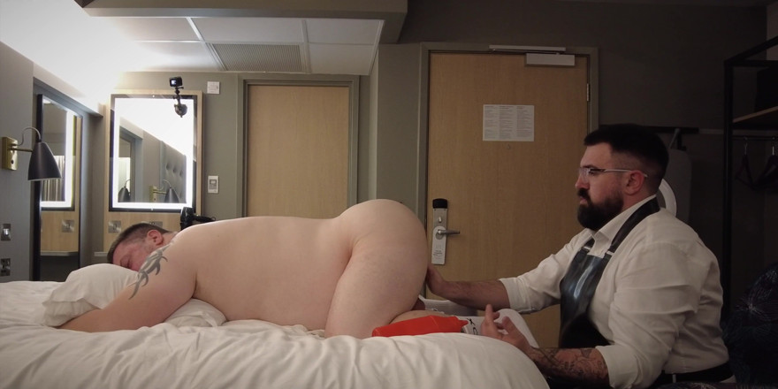 uktattooedchub74: Întinderea curului meu cu Poppapig