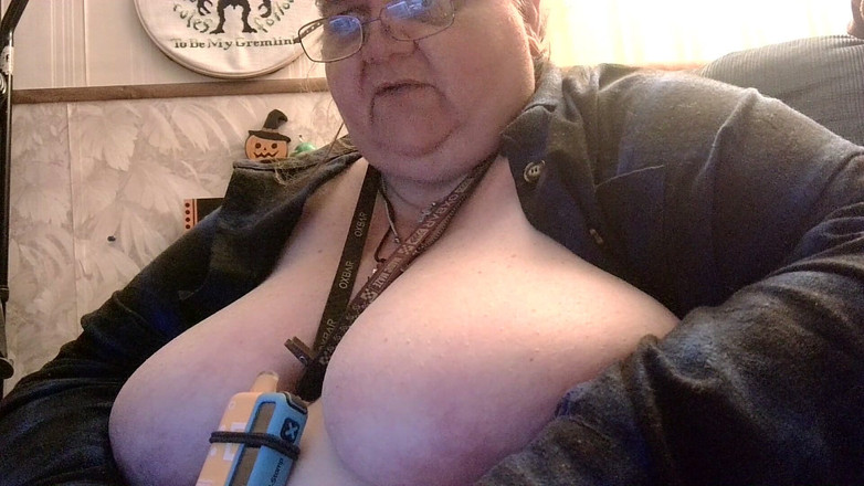 Mistress_T_FD_GD: Nanowrimo Day 1