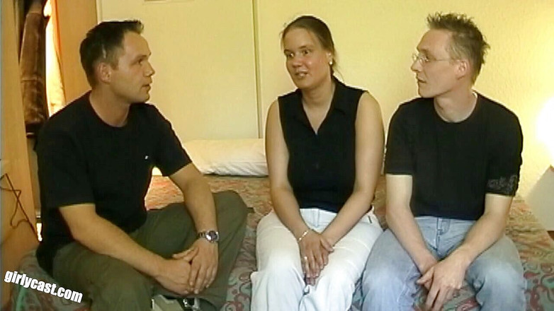 Girlycast: Kerstin odlewanie na łóżku