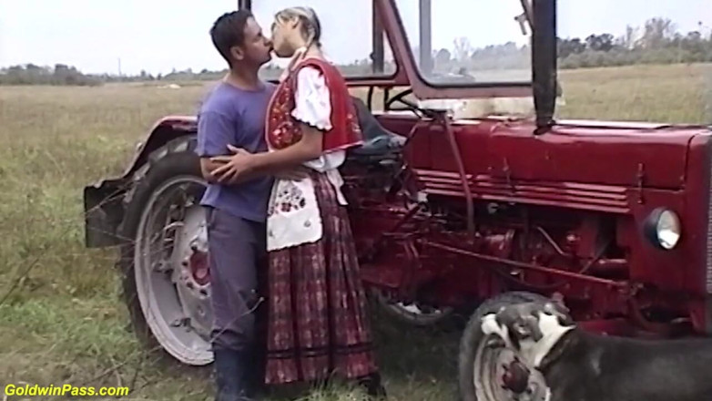 Goldwin pass: Skinny agriculturist stepdaughter outdoor anal fucked
