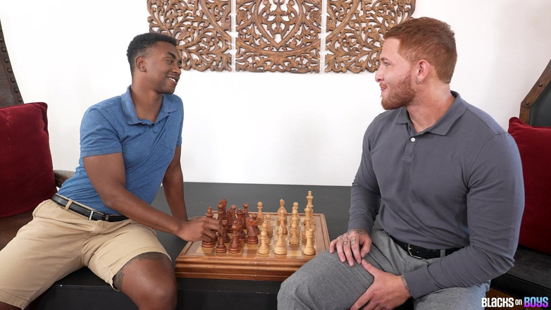 Downlow Boys: Downlowboys arkadaşımı kontrol ediyor