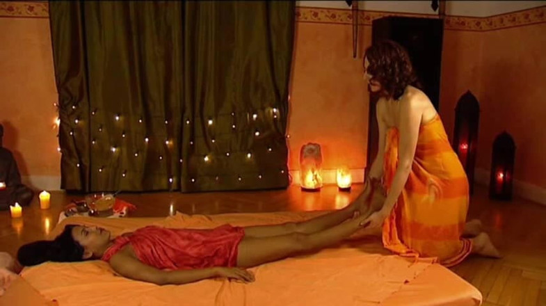 Touch The Body: Touch the Body: Tantra Lesbian Massage: Part 2