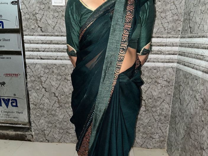 Ritu: Sexy máma nevlastní syn ráno