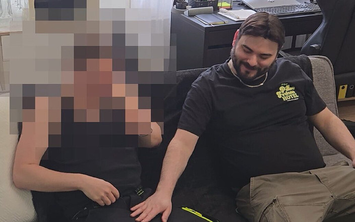 AntoGoesHunting: Hetero zvědavý údržbář se vrátil, aby mu znovu vykouřil velký penis