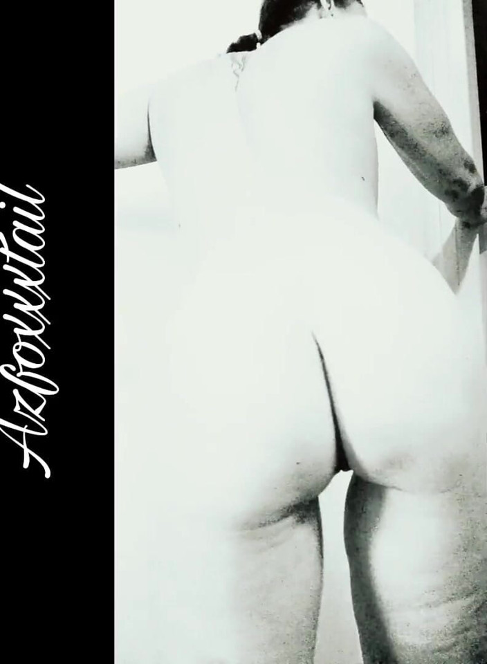 AzFoxxxTailPhelicia: Strip 2 - Fluffypanty