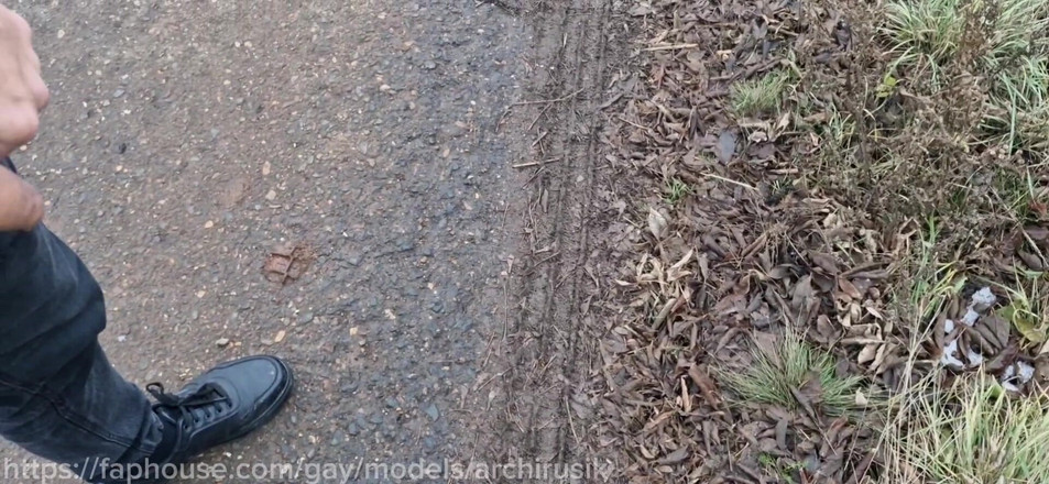 ArchiRusik: Aku mergokin penumpangnya lagi coli di kursi belakang dan aku...