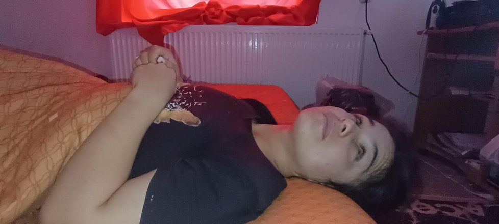 Ionut899: Je Fais Une Surprise À Mon Beau-père En Train De Sucer...