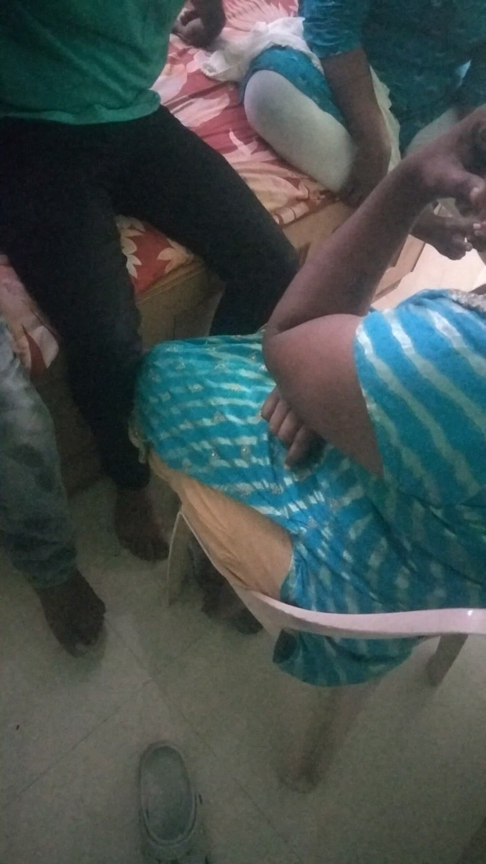 Tamil lesbian: Di balik pemotretan. Tim Kami Menjelaskan Tentang Video Seks kepada...