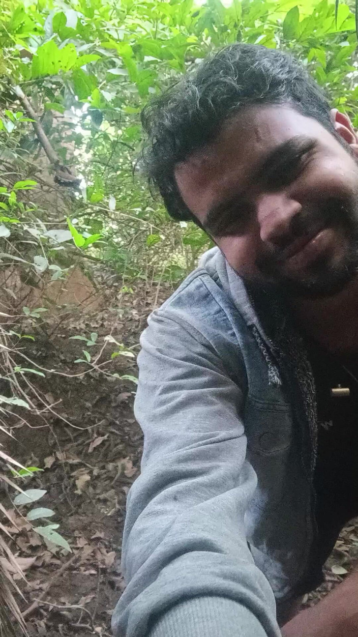 IsmaatDeva: 为了完成我的梦想，我和我坚硬的鸡巴在这里