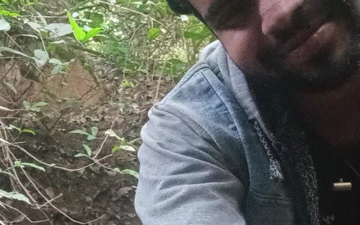 IsmaatDeva: Um meinen traum zu füllen, bin ich hier mit meinem...