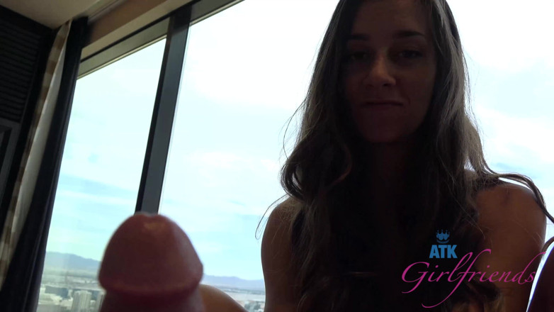 ATK Fans (Girlfriends): Virtual Vacation Las Vegas con Cassidy Clain 3/3