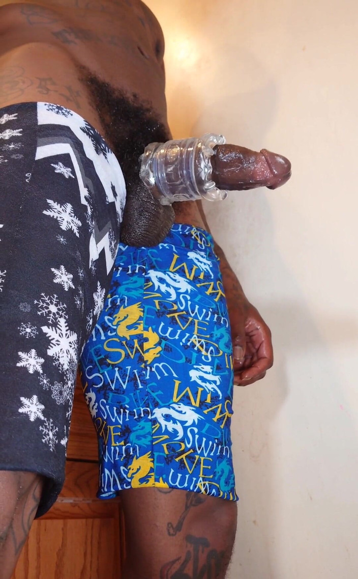 Hallelujah Johnson: 大黑屌崇拜halelujah Johnson高挑的黑巧克力肌肉纹身毛茸茸的大黑屌halelujah Johnson