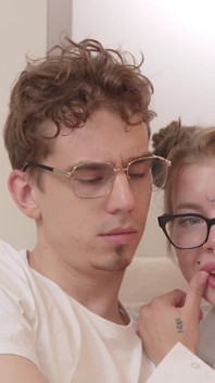 Mijn vriend kwam naar de filmvertoning, maar de plannen veranderden