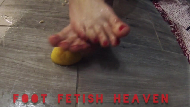 Foot Fetish Heaven: La spremute del limone