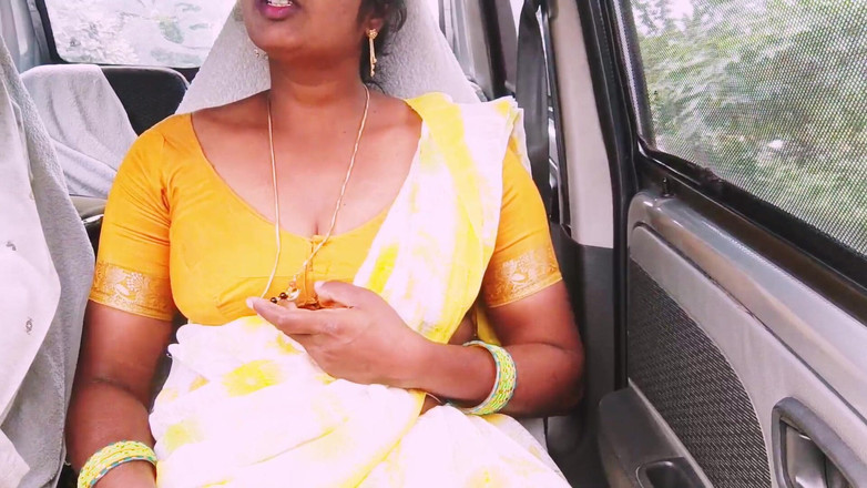 Telugu honey lips: インディアンメイドの車のセックス。美しいメイドとオーナーの長距離ドライブテルグ語の下品な会話。パート1