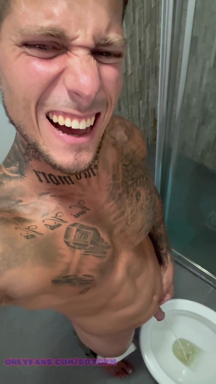 BoyGym: Dlouhé chcaní v mé koupelně