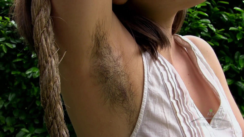 ATK Fans (Hairy): Faye Is Letting the Wind Blow Through Her Fluffy Muff...