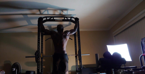 Hallelujah Johnson: Motståndsträning idag solo