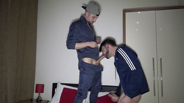 BAREBACKERS FROM LONDON: Drew Dixon wird von Kai Davis in London ohne gummi...