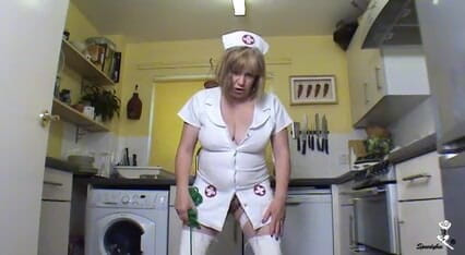 Dirty Doctors Clips: Water sports fun with the naughty nurse
